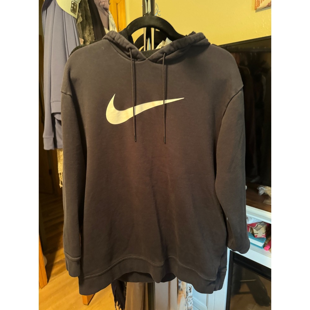 Nike Mens Swoosh Hoodie Black White Pullover Sweatshirt AV8290-010 Size L